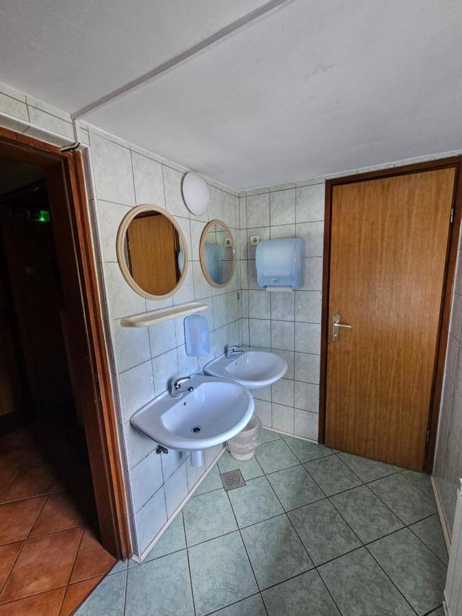 Ruska Koca Hočko Pohorje Exterior foto